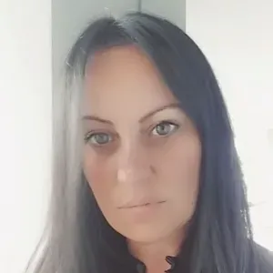 Addetta alle pulizie a Brescia