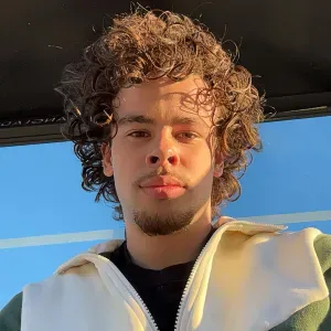 Baby-Sitter expérimenté à nimes