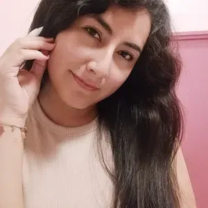 nounou expérimentée á París 💖