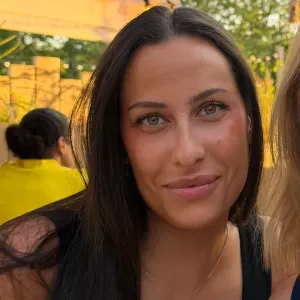 Baby-sitter expérimentée, douce et bienveillante