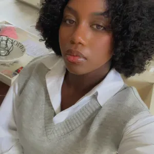 Femme de ménage sérieuse et expérimentée