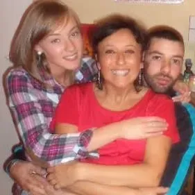 Baby-sitter avec expérience dans le 76, le 75, le 93