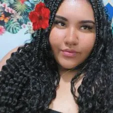 Nanny with experience in Santarém 