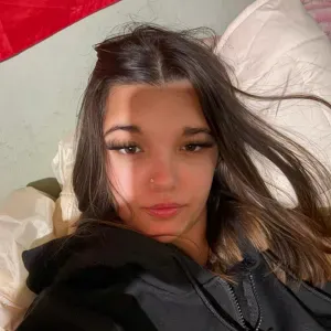 Baby-sitter avec de l'expérience dans la petite d'enfance