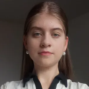 Babysitter expérimentée à Paris 