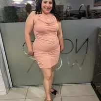 Empregada de limpeza na mar Sul 