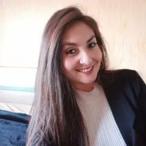 Je suis assistante sociale, je peux donc être votre assistan