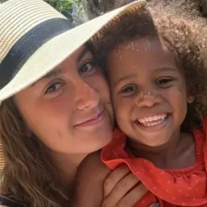 Baby-sitter expérimentée aux alentours de Paris 