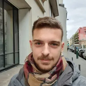 Baby-sitter expérimenté à Meudon