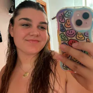 Baby-sitter expérimentée sur sollies-pont