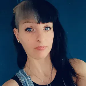 Femme de ménage en CESU particulier
