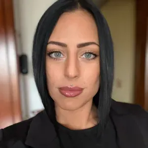 Babysitter studentessa Alba o Asti 