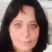 Empregada de limpeza responsável em amadora 