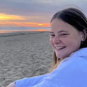 Baby-sitter expérimentée à Saint-Congard !