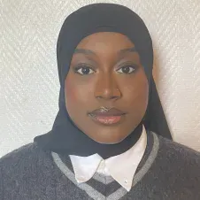 Baby-sitter sur Les Mureaux avec 3ans d'expérience