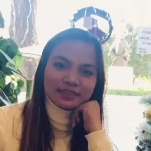 Experienced babysitter looking for a job! 