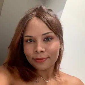 Experienced babysitter in Brussels and outskirts