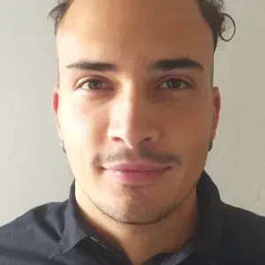 Petsitter esperto ricerco su Milano