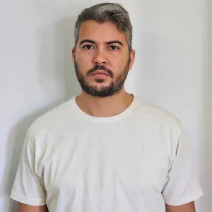busco niñera para mi hija