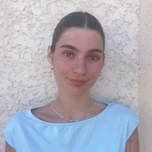Femme de ménage et jardinière à Misérieux 