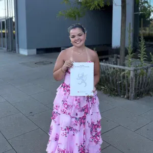 Étudiante en formation pour devenir institutrice