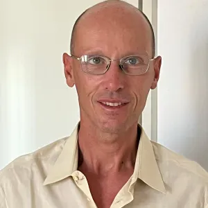 ADETTO ALLE PULIZIE ROMA MATTINA POMERIGGIO