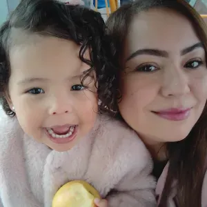 Cuidadora de perros responsable 