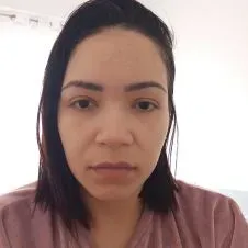 Cuidadora de idosos ( também pacientes de alta complexidade)