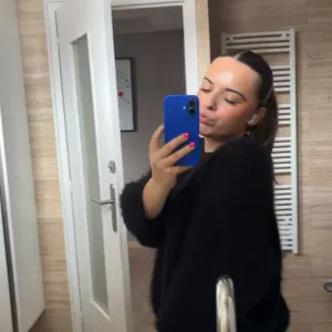Baby-sitter expérimenté à Marmande 