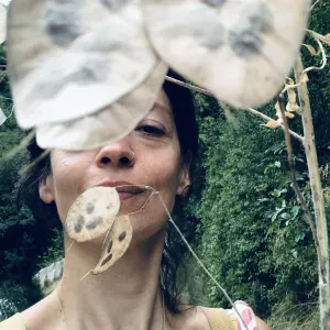 Babysitter con esperienza, parlo inglese.