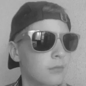 Odpowiedzialna opiekunka dziecka 