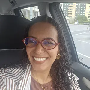 Auxiliar de idosos cuidados domiciliar.