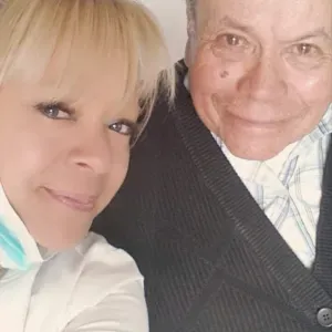 CUIADORA PALIATIVA CON CONOCIMIENTO DE ENFERMERIA