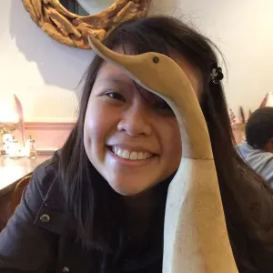 Aide aux seniors – Étudiante en fin d'études médicales