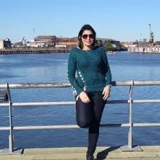 Disponibilidade  para cuidar idoso com experiência  comprova