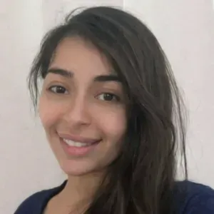 Aïda, babysitter sérieuse et attentionnée