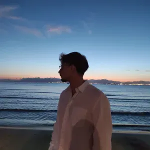 Étudiant motivé avec expérience intermédiaire - Cambrai 