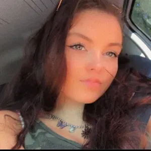 Baby-sitter expérimentée à Lorient et aux alentours 