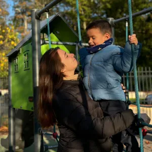 Baby-sitter pour enfants dès la naissance