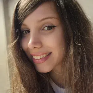 Caring Babysitter | English Speaker