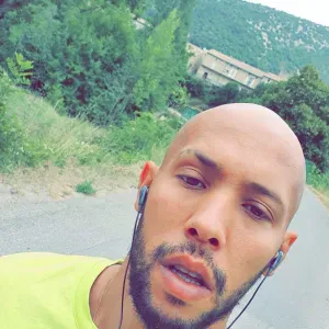 Homme de ménage responsable à domicile 24/24h