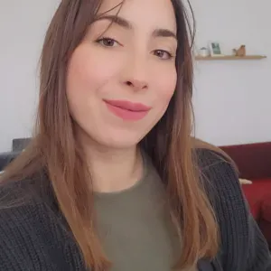 Femme de ménage et garde enfants ou animaux