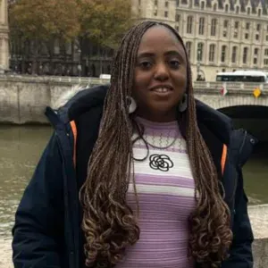 Professionnelle Bienveillante de la Garde d'Enfants 