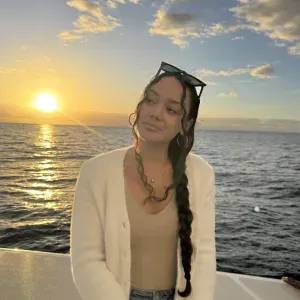 Diplômée BAC+2 en Finition et Aménagement des bâtiments