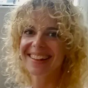 Baby-sitter fiable et attentive à Montrouge et alentours