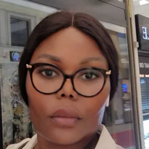 Aide a domicile pour vos aines, menage , garde enfant , 