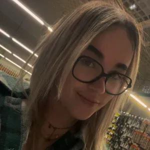 Femme de ménage sérieuse et efficace