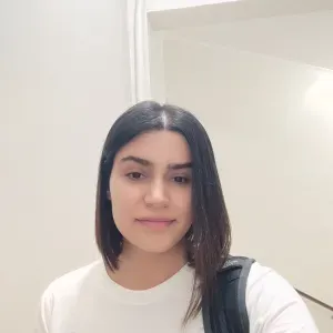 Job offer for a housekeeper in Milan