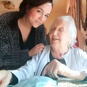 Cuidadora compassivo no porto