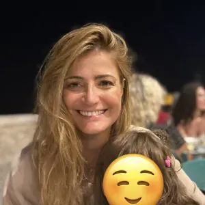 Je cherche une baby-sitter à domicile